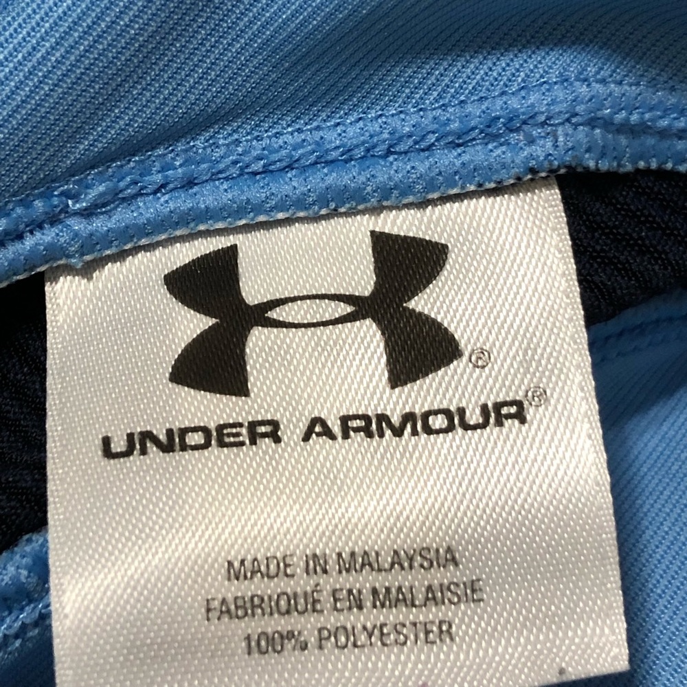 Under Armour Boys Youth Medium Activewear Shirt - Picture 3 of 4